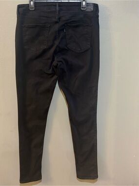 Women’s Levi’s 721 high rise skinny size 33 Black Friday Stretch Jeans